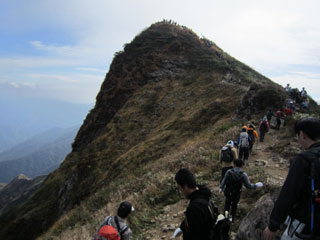 谷川岳山頂付近